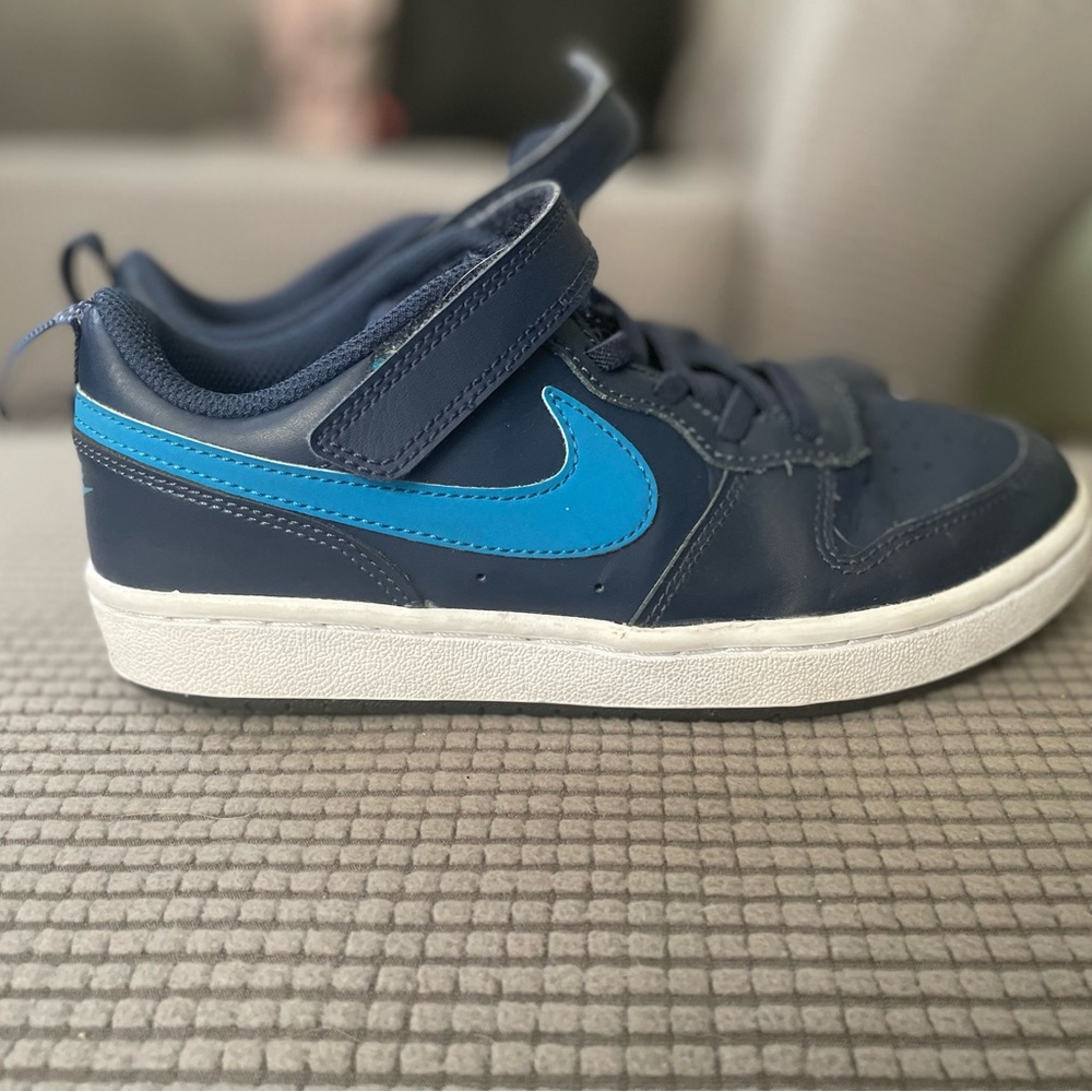 Boys Navy Blue Nike Kids' Preschool Court Borough Low 2 Shoes Size 2.5